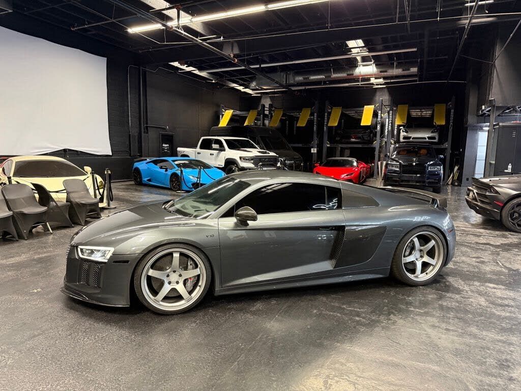 2017 Audi R8
