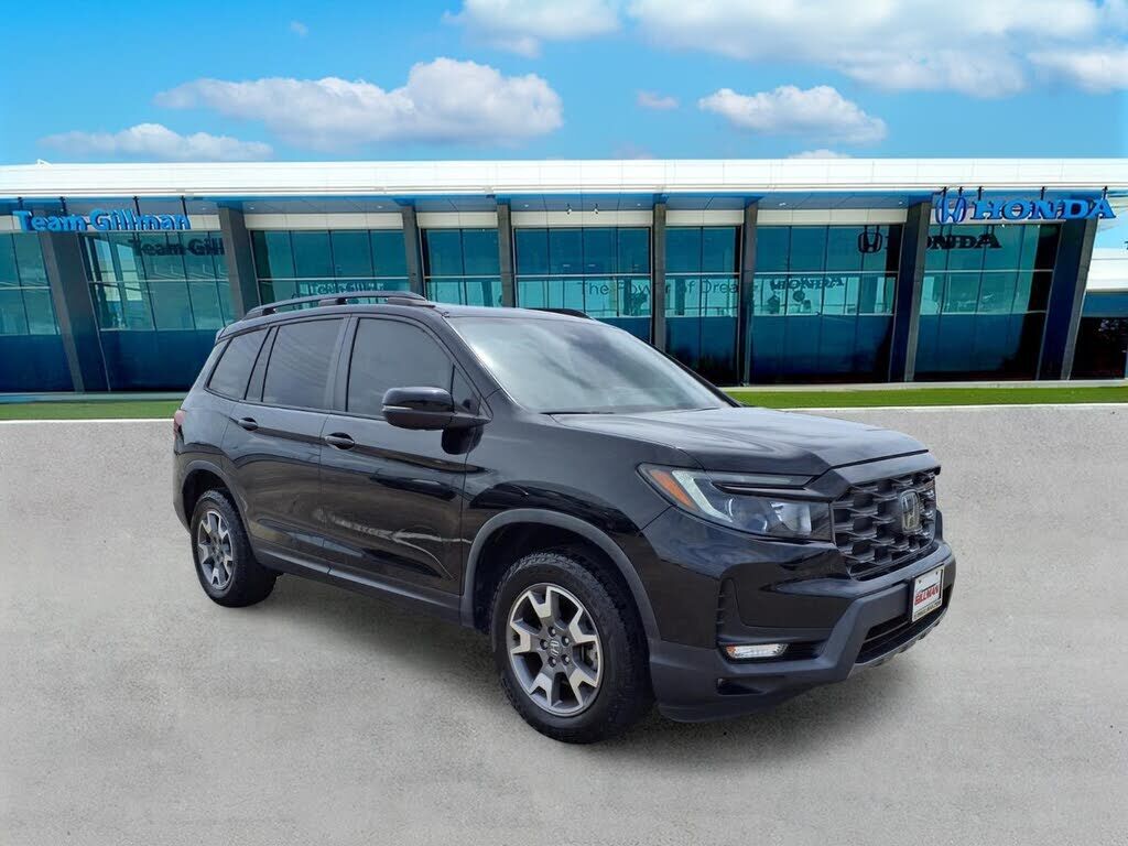 2023 HONDA Passport