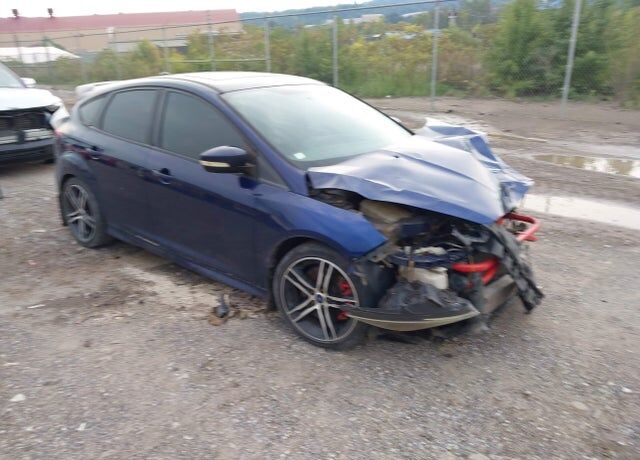 2017 FORD Focus