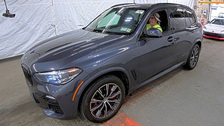 2021 BMW X5