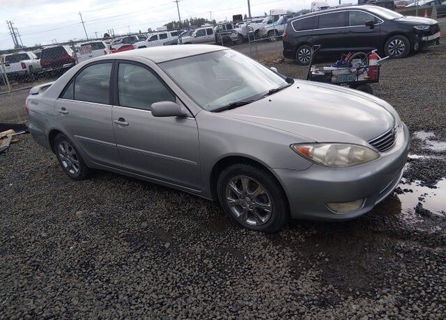 2006 TOYOTA Camry