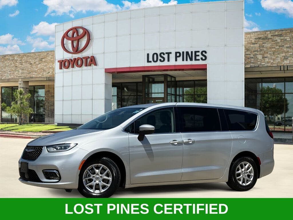 2023 CHRYSLER Pacifica