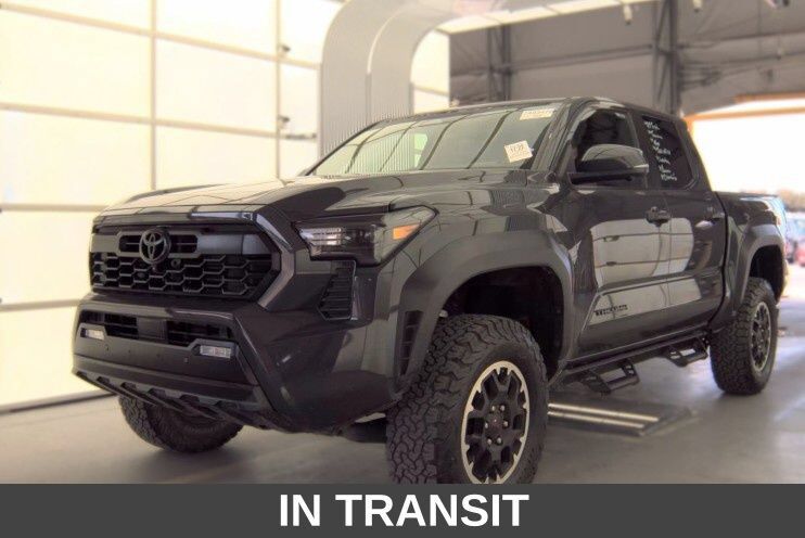 2025 TOYOTA Tacoma