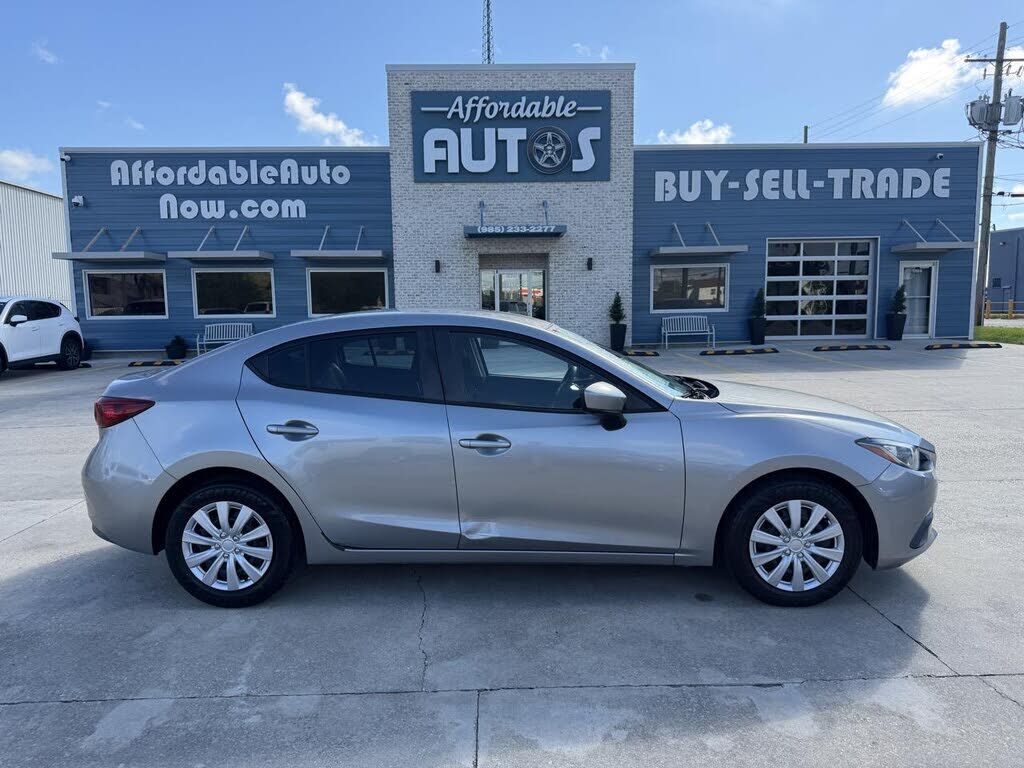 2016 MAZDA Mazda3