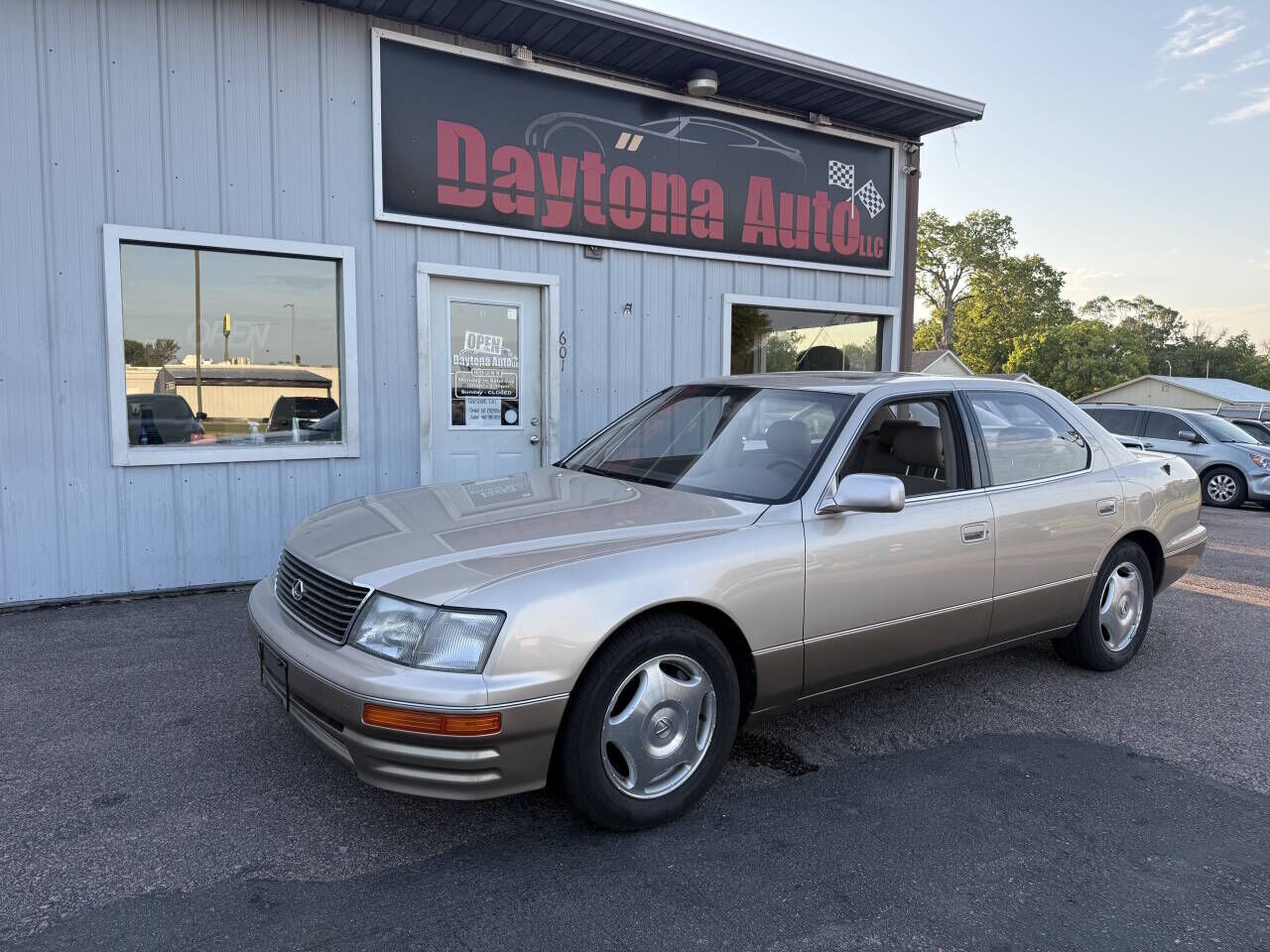 1997 LEXUS LS