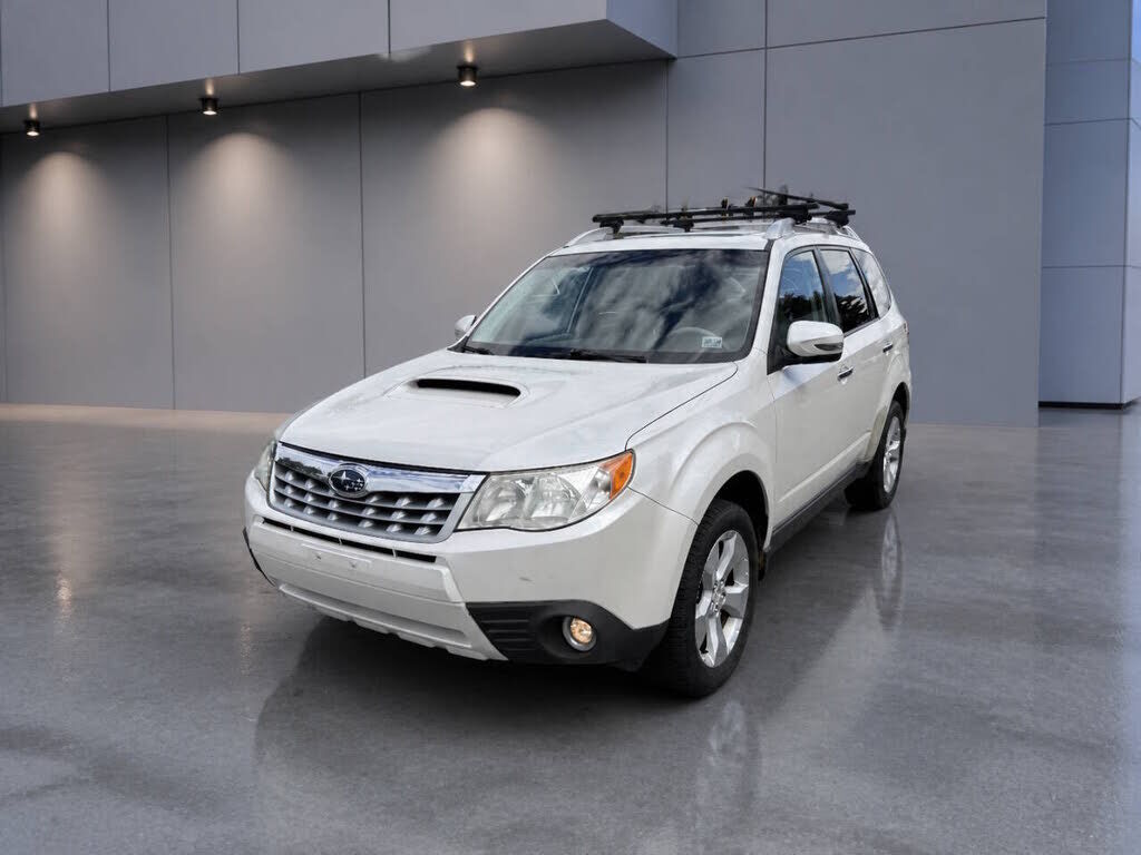 2011 SUBARU Forester