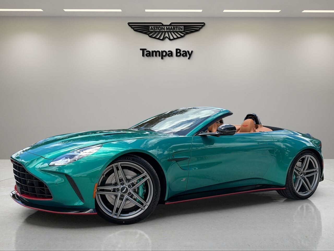 2026 ASTON MARTIN Vantage