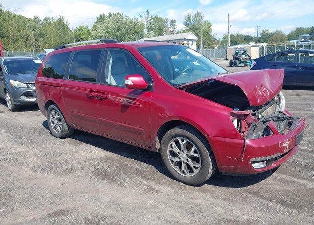 2014 KIA Sedona