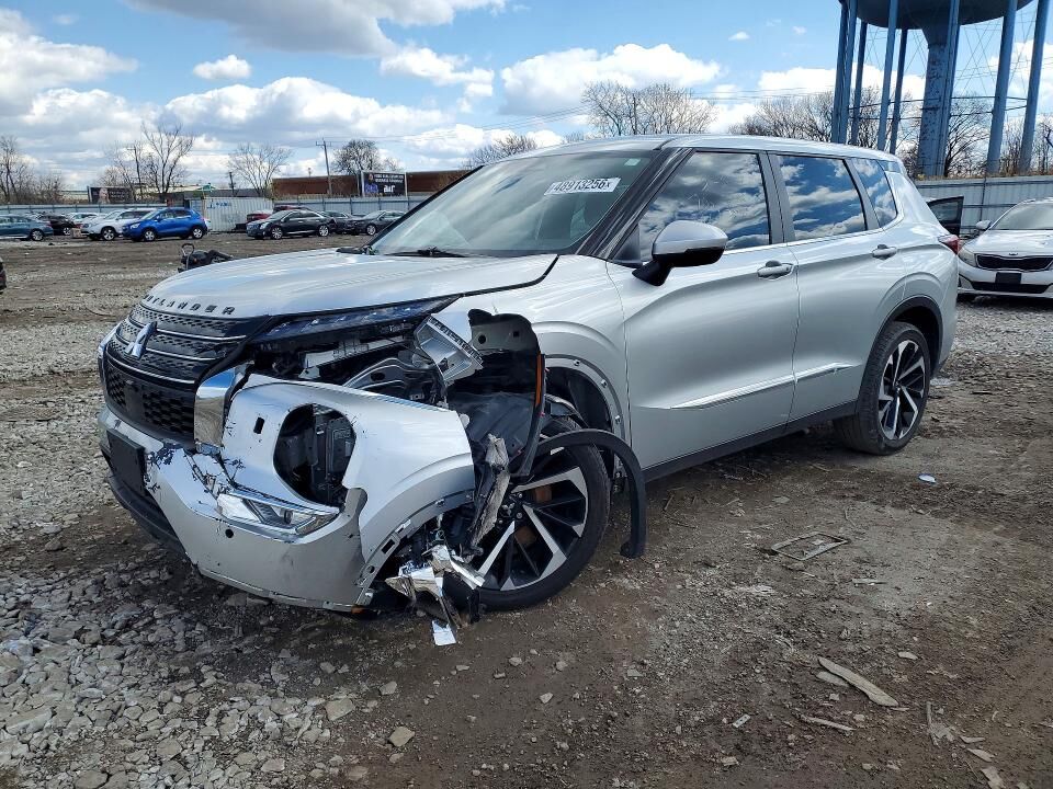 2022 MITSUBISHI Outlander