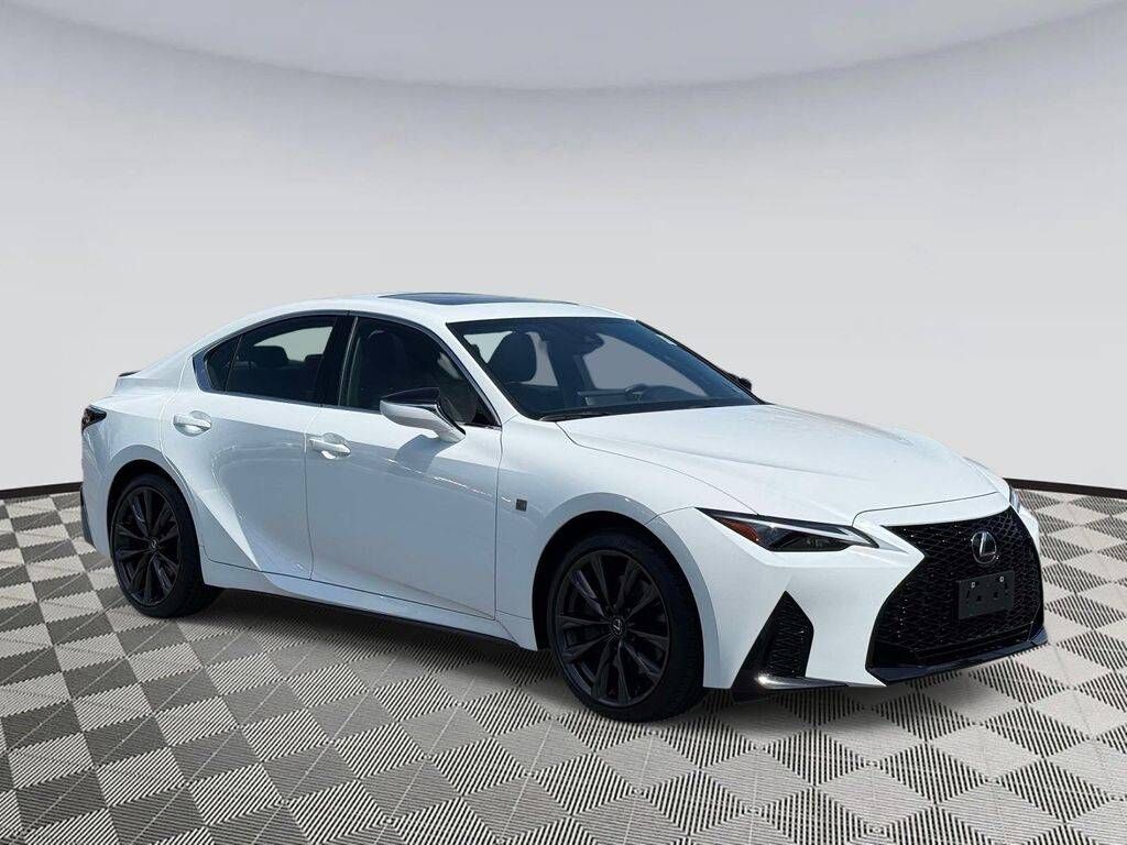 2024 LEXUS IS