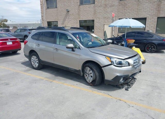 2016 SUBARU Outback