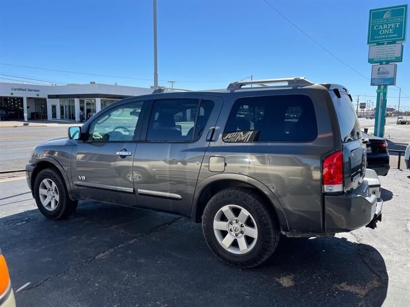 2005 NISSAN Armada