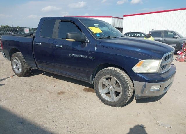 2012 DODGE Ram