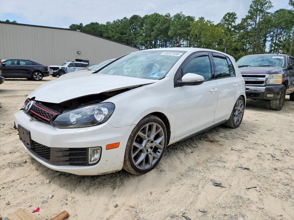 2014 VOLKSWAGEN GTI