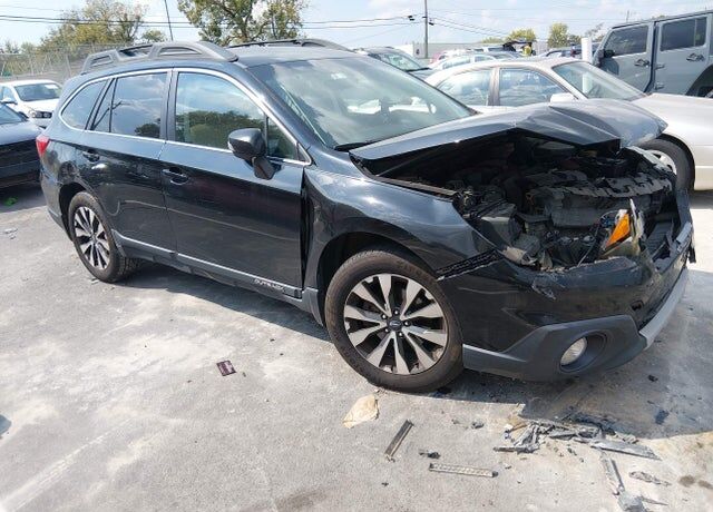 2015 SUBARU Outback