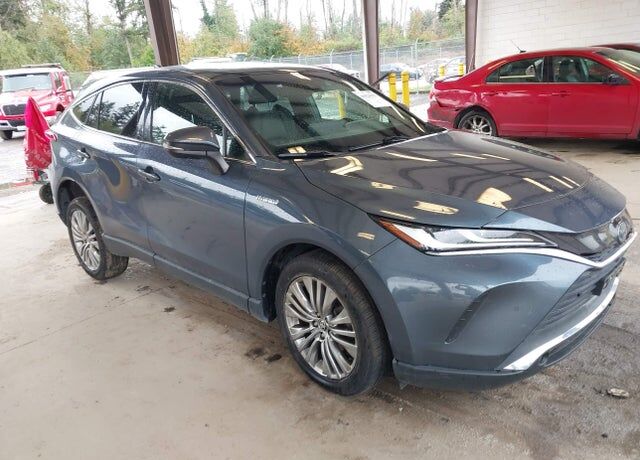 2021 TOYOTA Venza