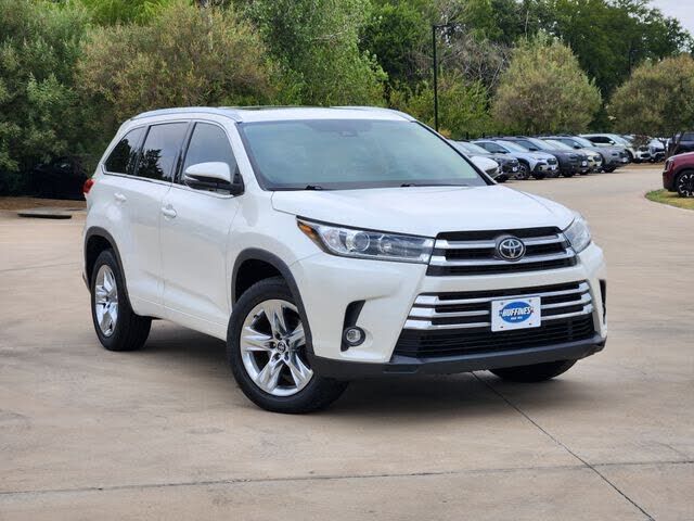 2019 TOYOTA Highlander
