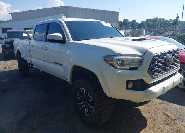 2022 TOYOTA Tacoma