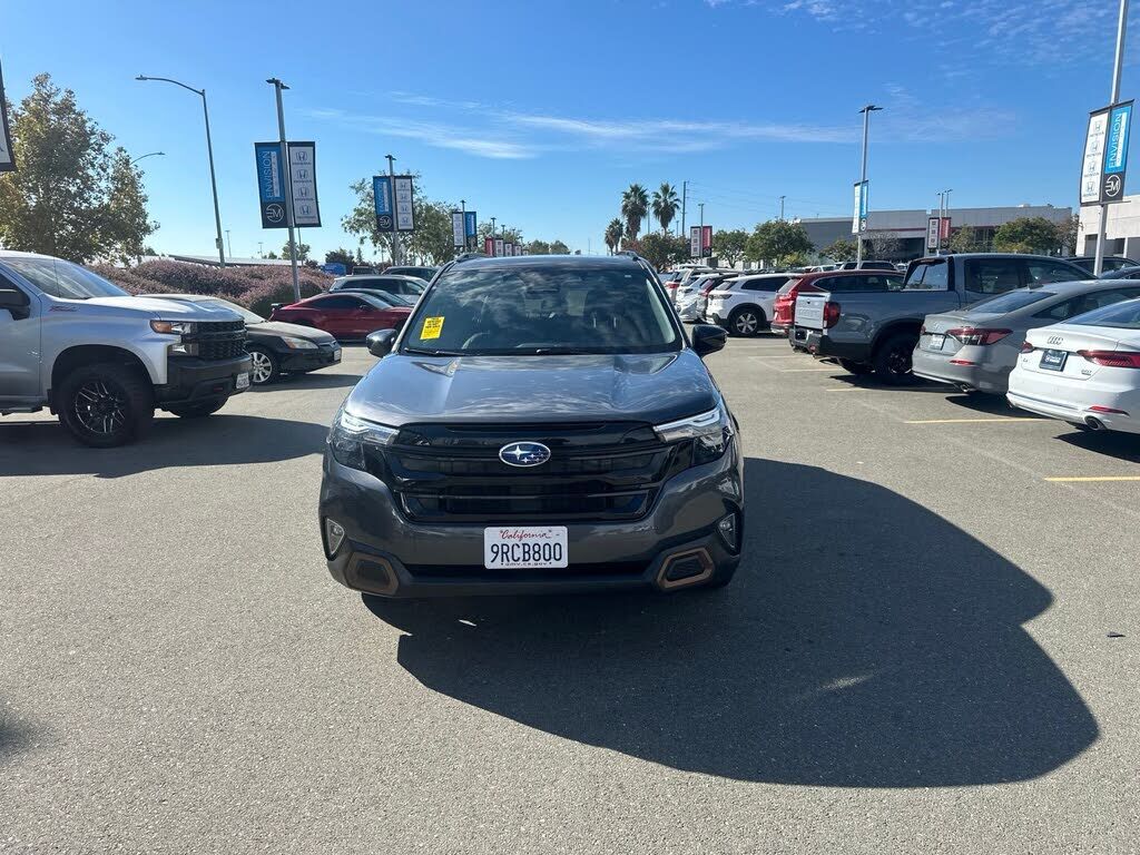 2025 SUBARU Forester