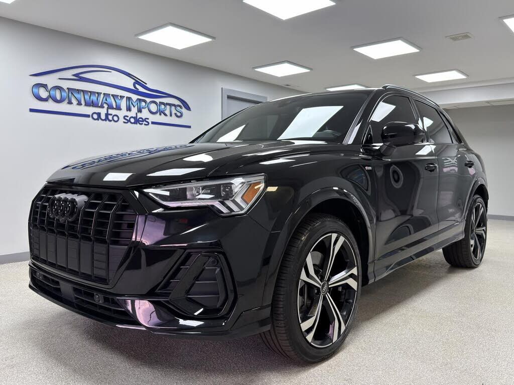 2023 AUDI Q3