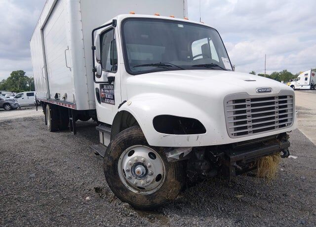2018 FREIGHTLINER M2