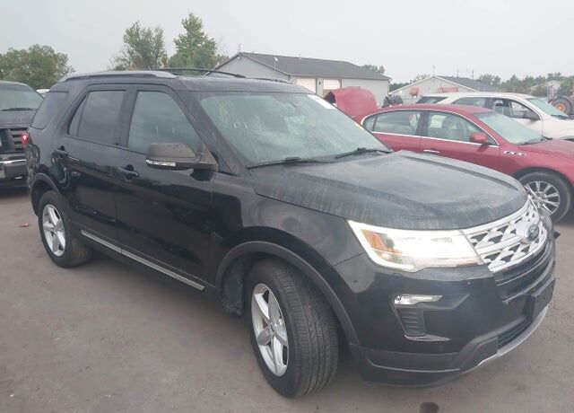2019 FORD Explorer