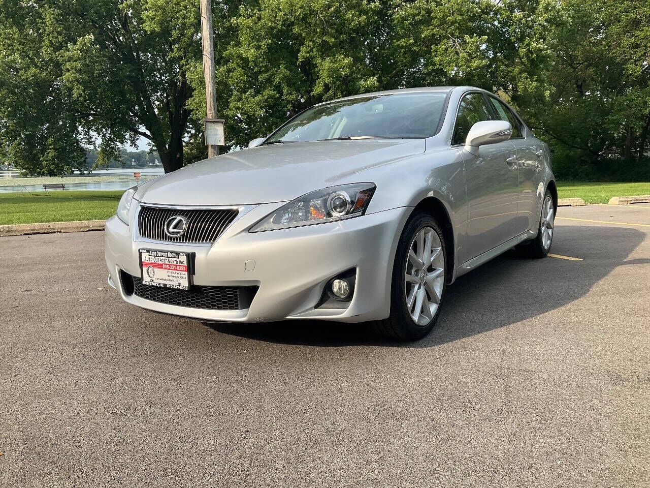 2011 LEXUS IS