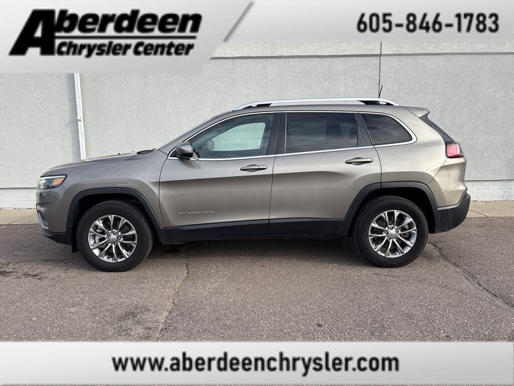 2021 JEEP Cherokee