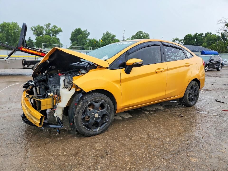 2011 FORD Fiesta