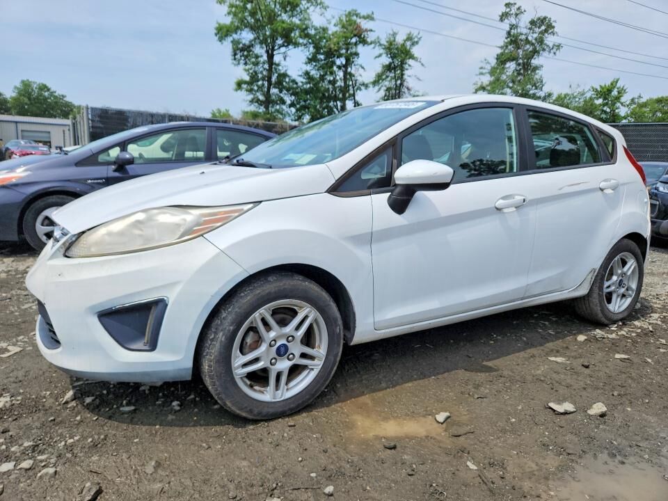 2017 FORD Fiesta