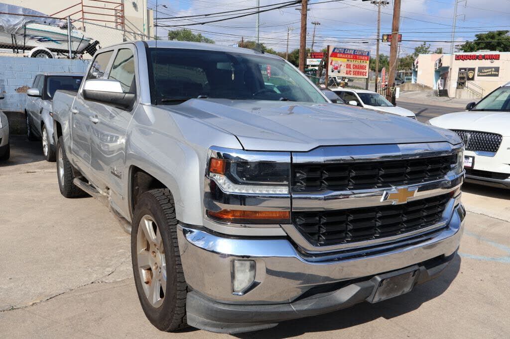 2018 CHEVROLET Silverado