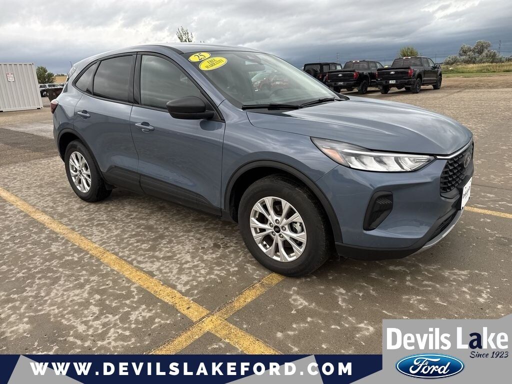 2025 FORD Escape