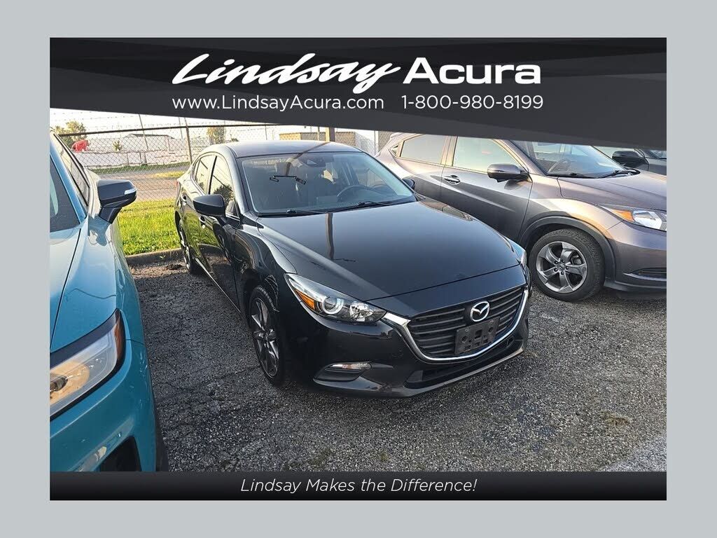 2018 MAZDA Mazda3