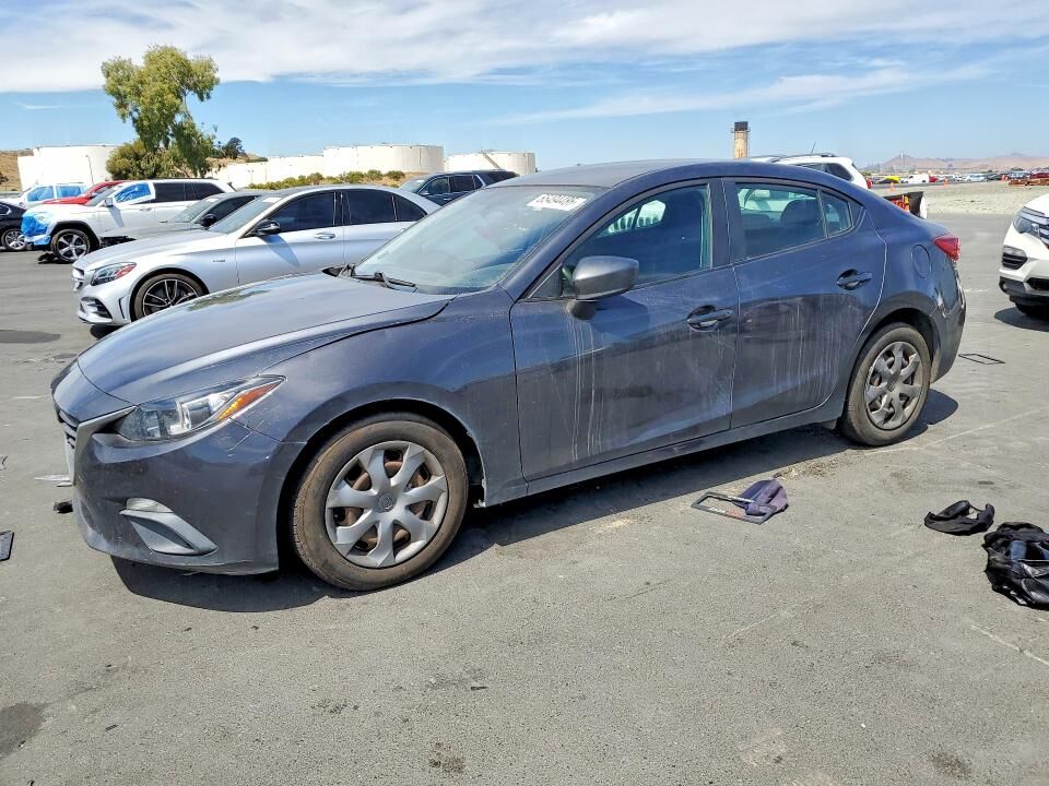 2015 MAZDA Mazda3