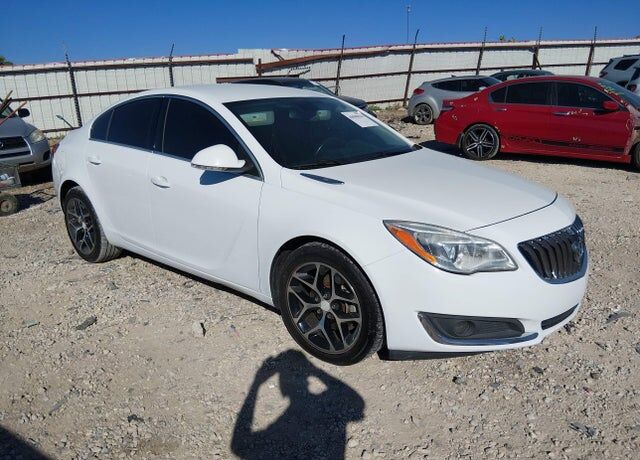 2017 BUICK Regal