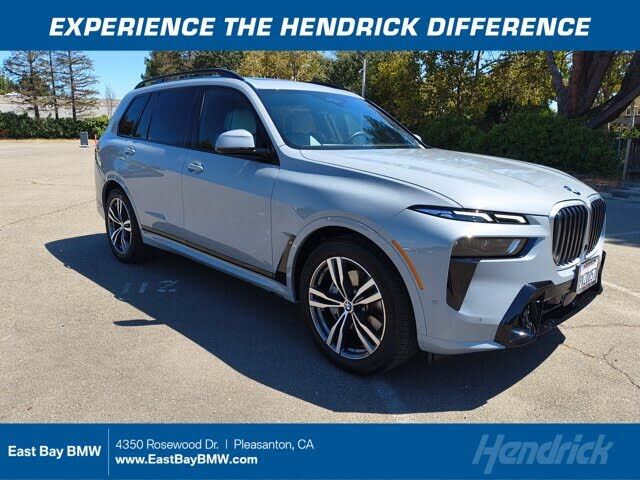 2026 BMW X7