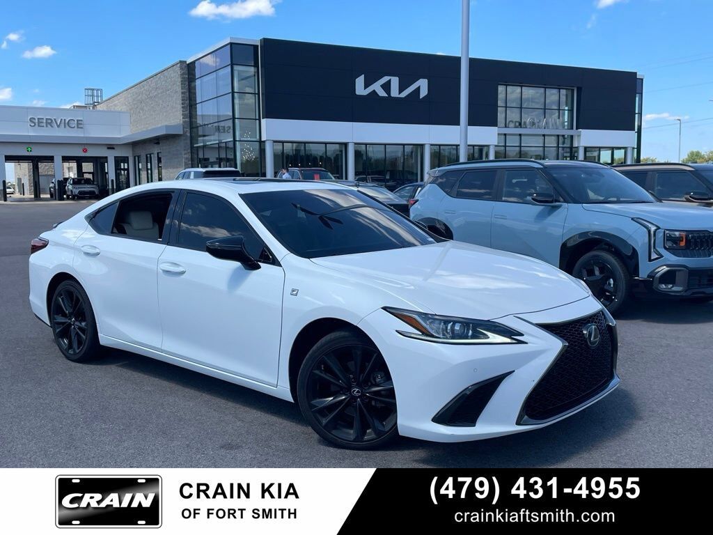 2021 LEXUS ES