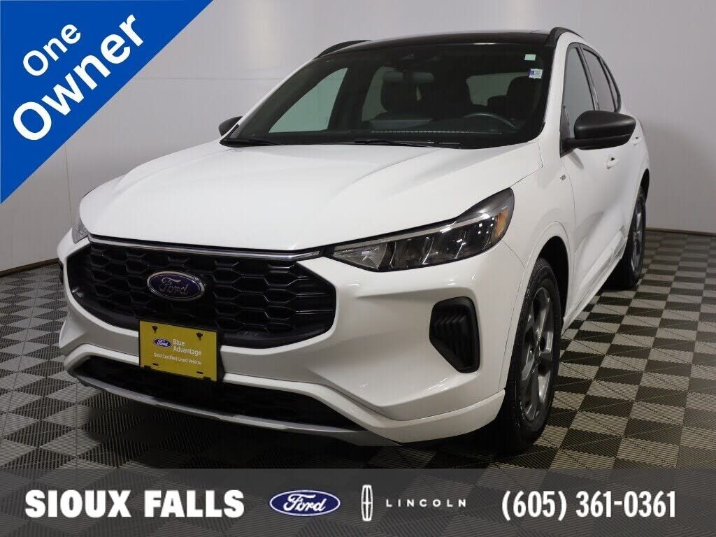 2023 FORD Escape
