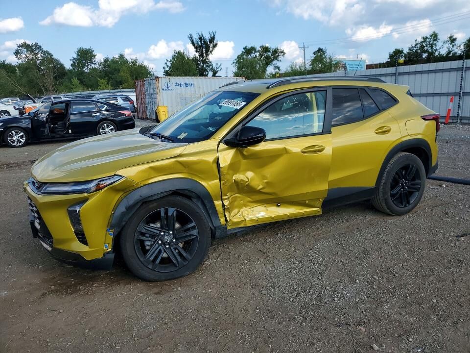 2024 CHEVROLET Trax