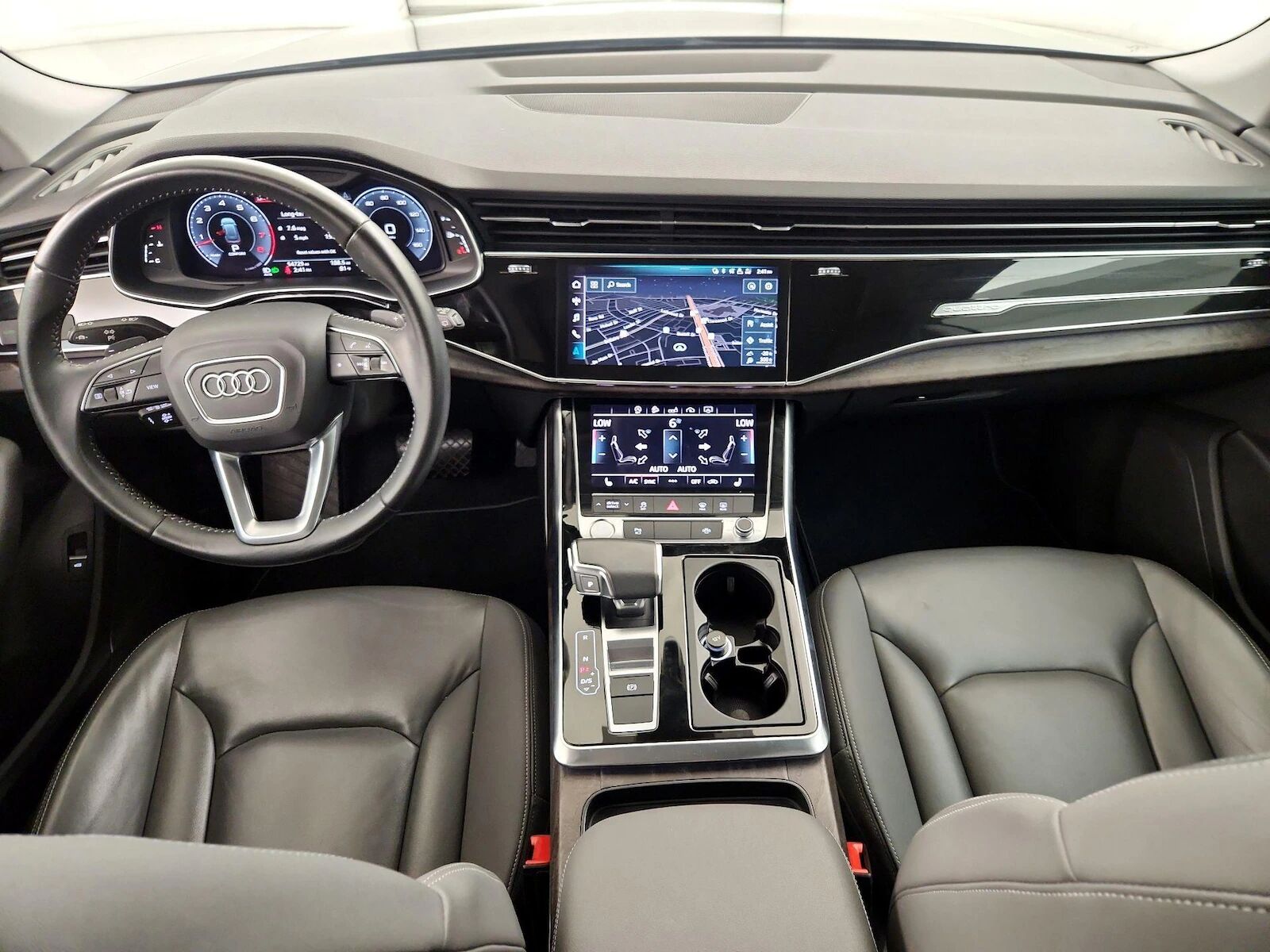 2020 AUDI Q8