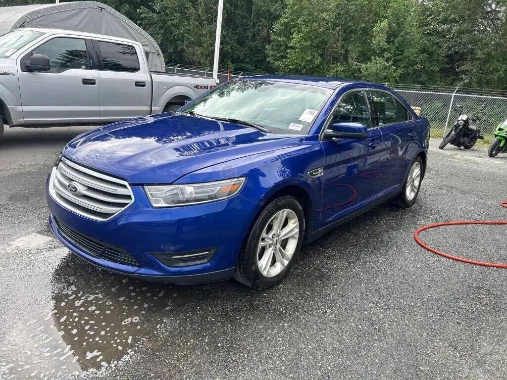 2014 FORD Taurus