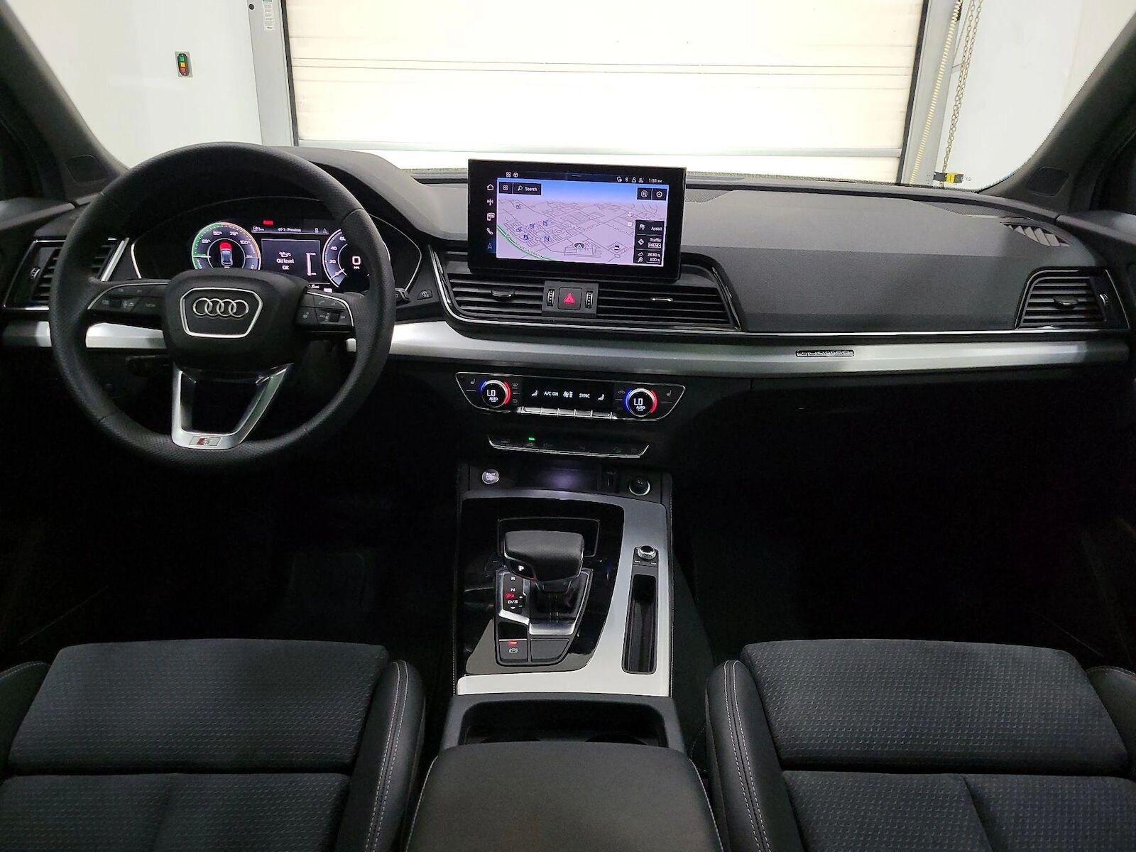 2025 AUDI Q5 e