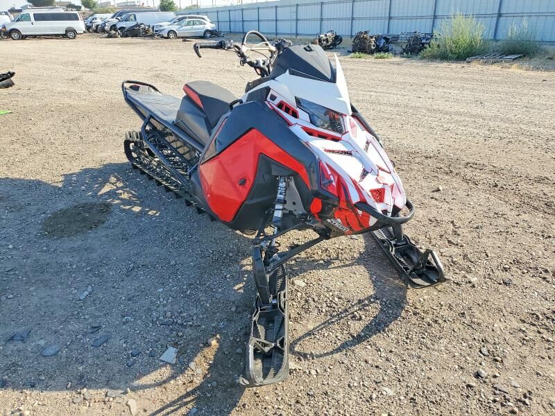 2022 POLARIS Matryx