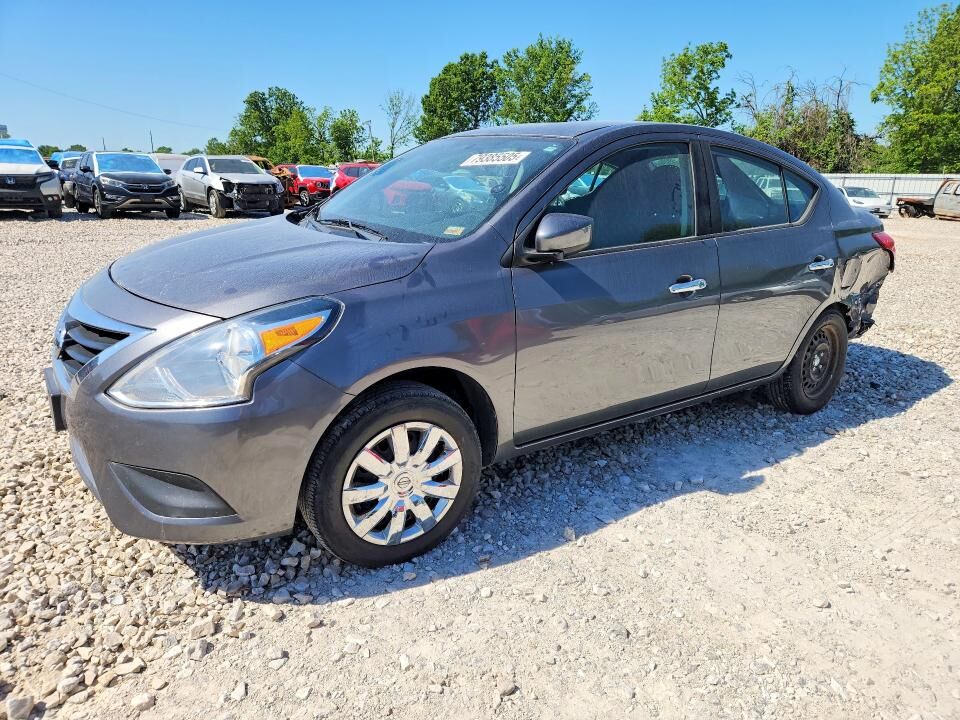 2018 NISSAN Versa