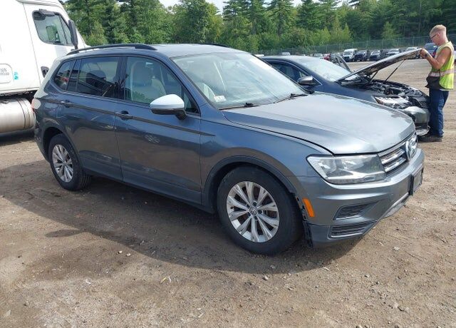 2018 VOLKSWAGEN Tiguan