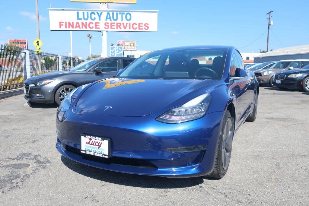 2018 TESLA Model 3