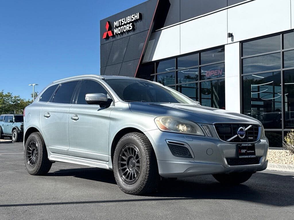 2011 VOLVO XC60