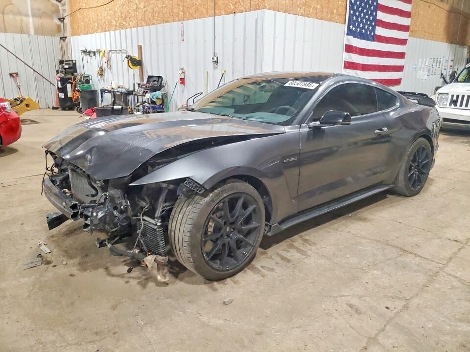 2019 FORD Mustang