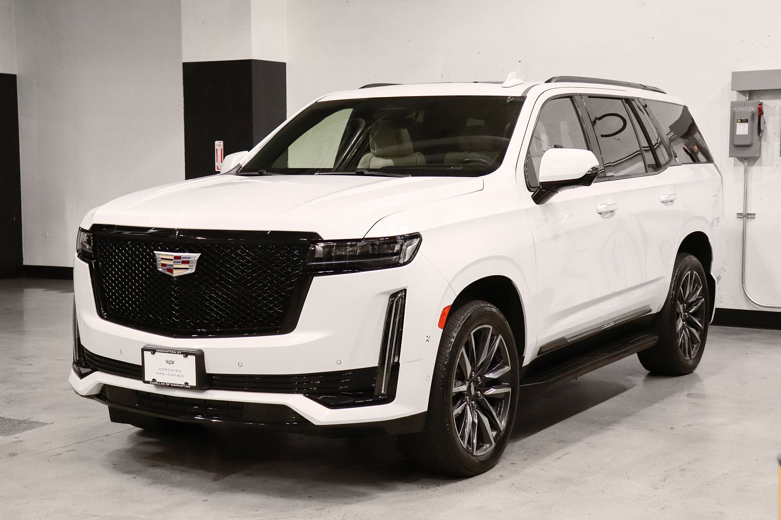 2021 CADILLAC Escalade