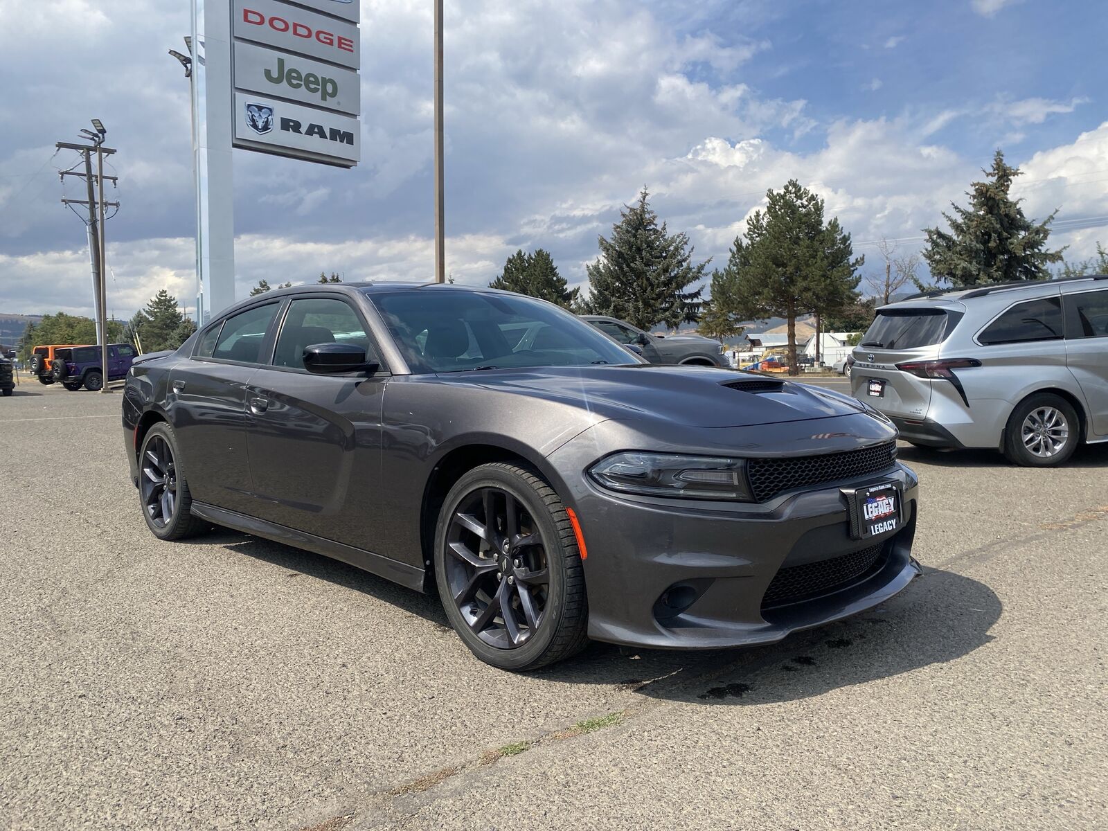 2021 DODGE Charger
